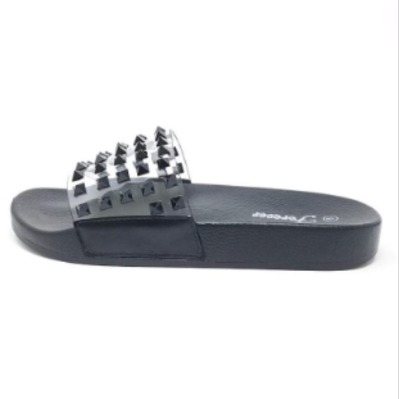LAST ONE SIZE 5.5 !!! Studded Slide in Black - Picture 4 of 4
